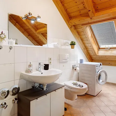 Daire Sonnige Mit Balkon