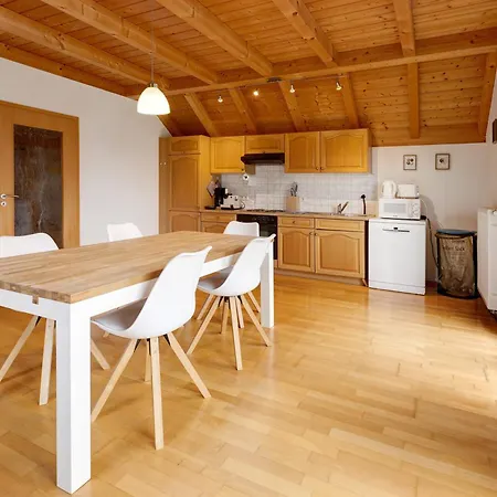 Daire Sonnige Mit Balkon